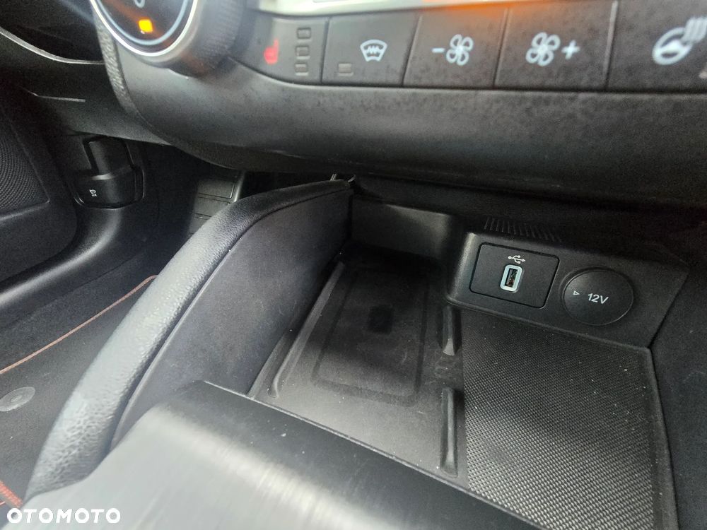 Ford Focus 2.0 EcoBlue ST-Line - 18