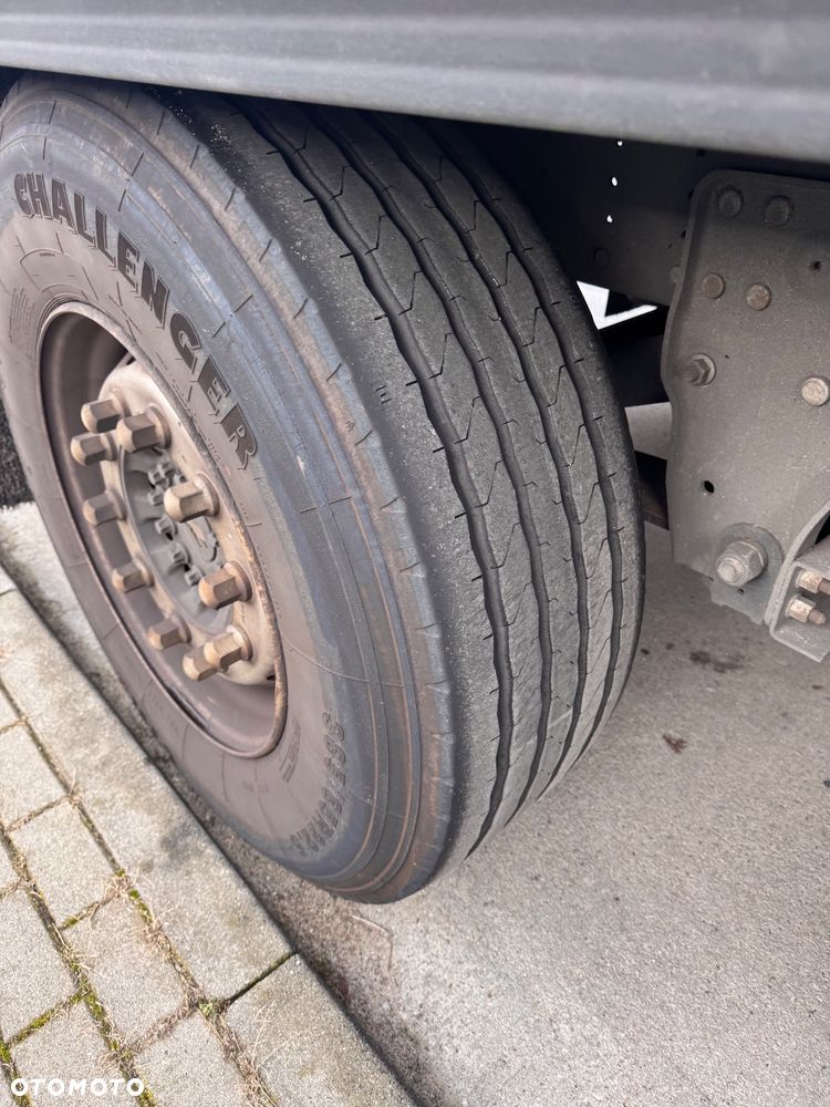 Schmitz Cargobull SCB - 3