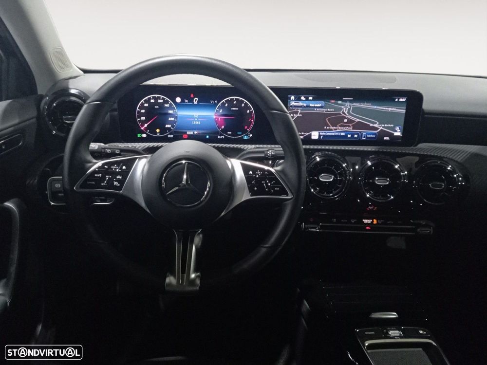 Mercedes-Benz A 200 - 11