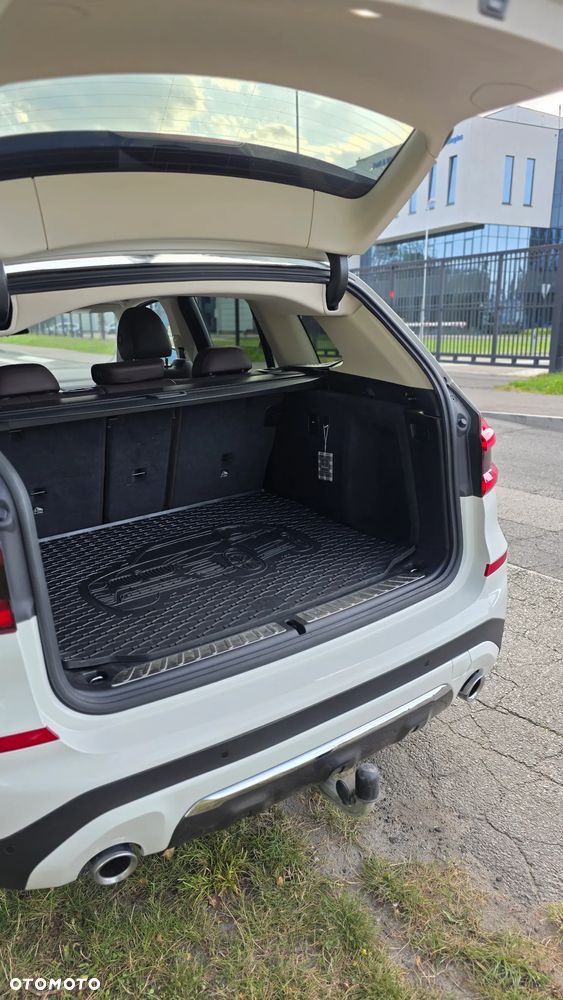 BMW X3 xDrive20d Luxury Line - 13