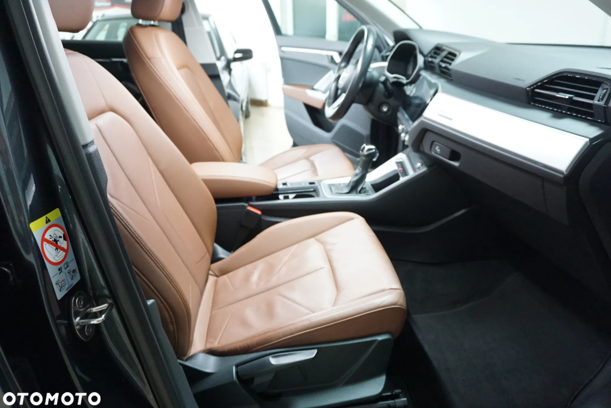 Audi Q3 40 TDI Quattro S Line S tronic - 28