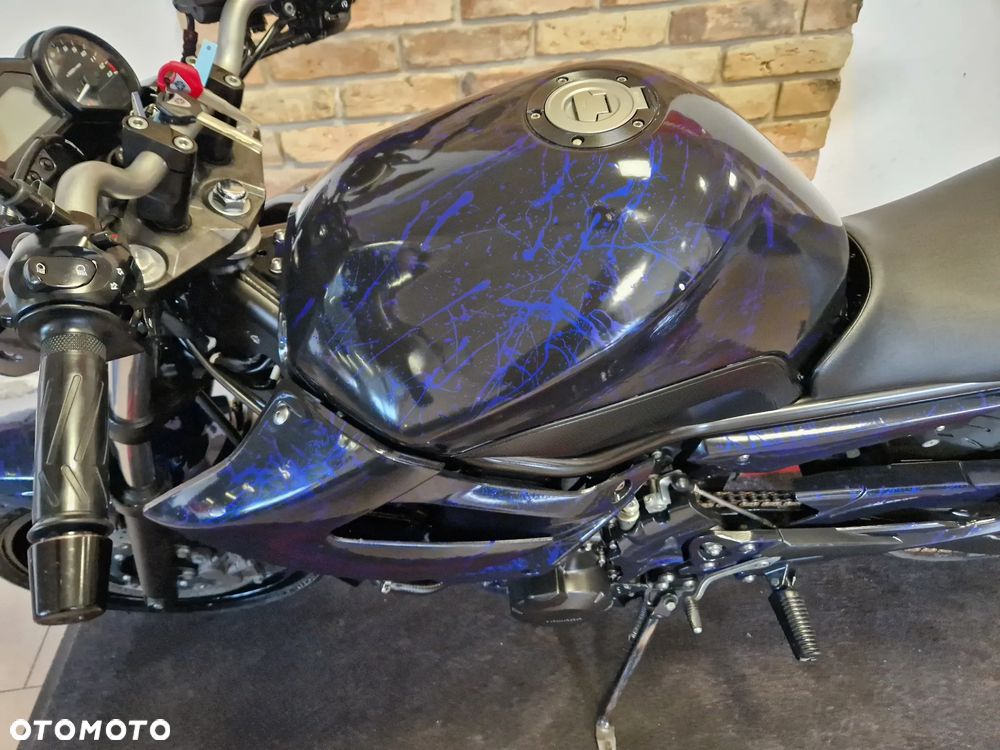 Yamaha XJ - 17