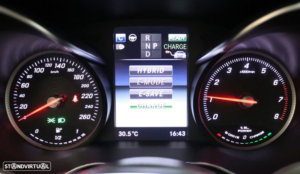 Mercedes-Benz GLC 350 e AMG Line 4-Matic - 26