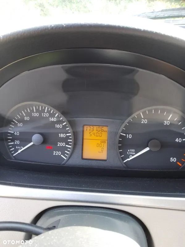 Mercedes-Benz Viano - 6