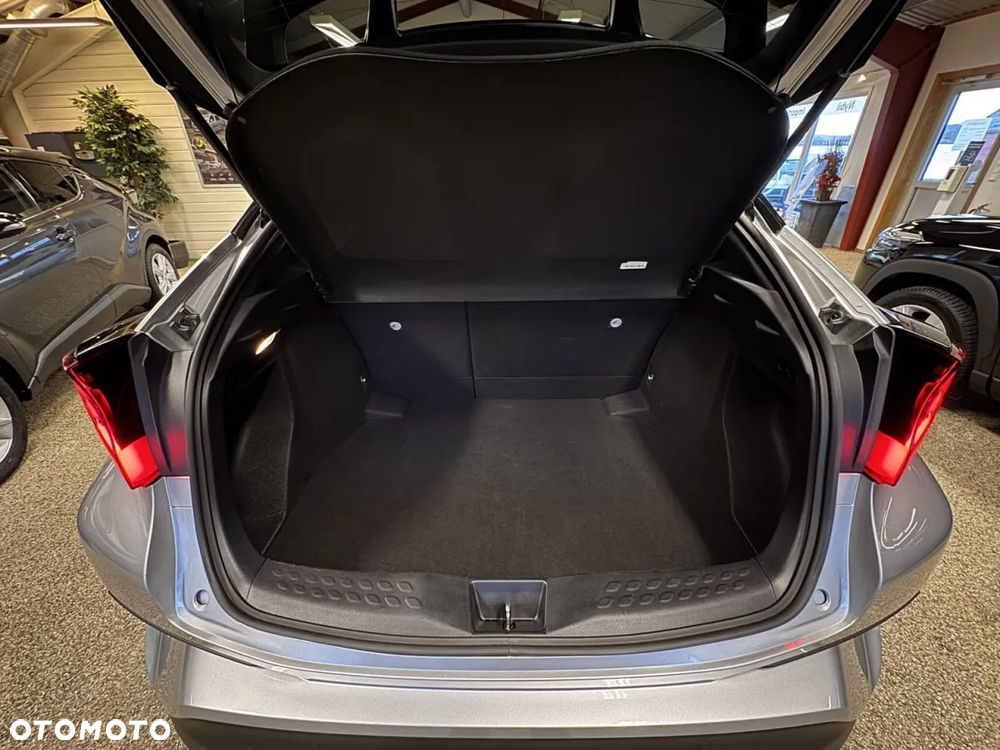 Toyota C-HR Hybrid Lounge - 13