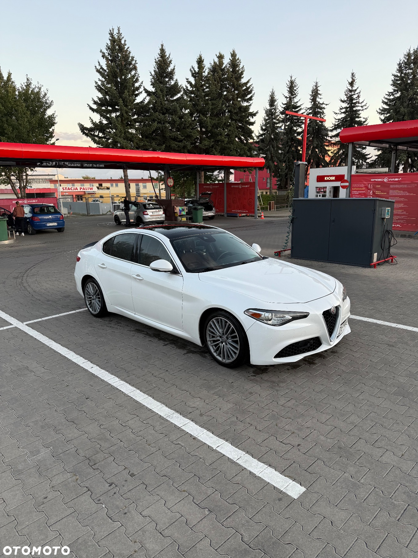 Alfa Romeo Giulia 2.0 Turbo 16V AT8 Veloce Ti - 4