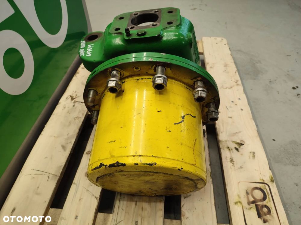 Zwolnica kompletna John Deere 6175M (755061006619) - 7