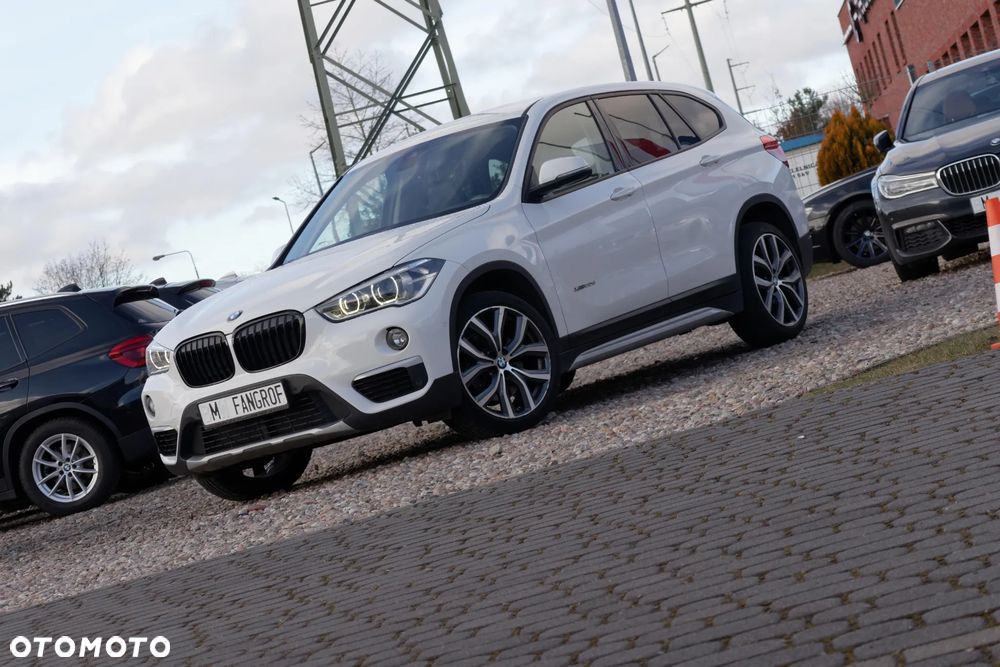 BMW X1 xDrive20d xLine - 22