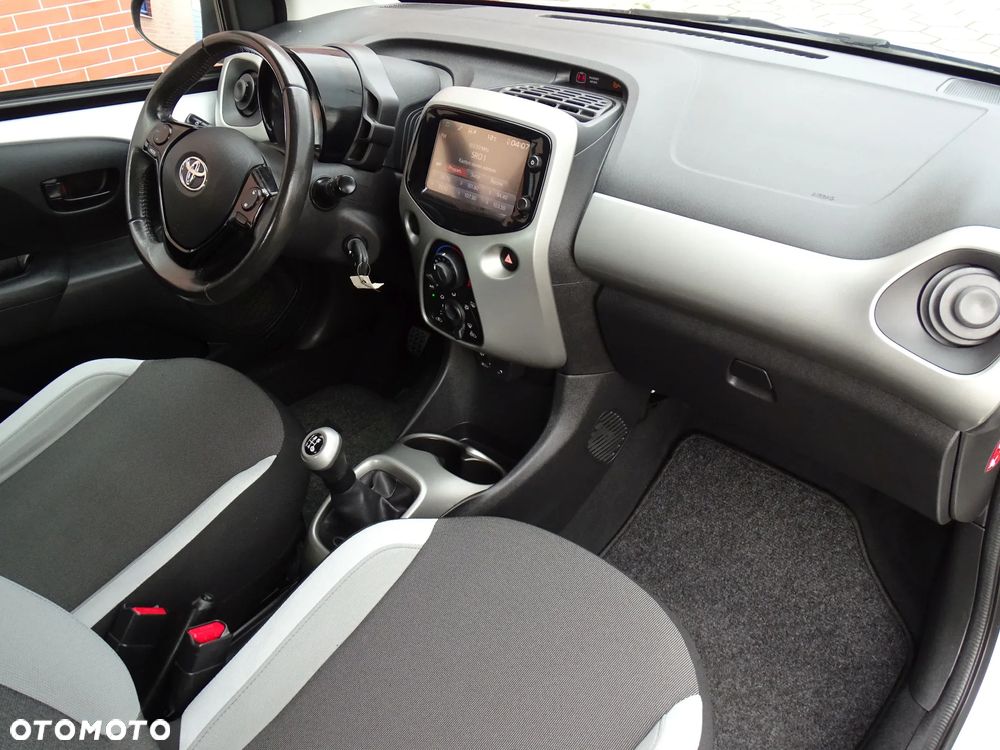 Toyota Aygo 1.0 VVT-i Sprint EU6 - 23