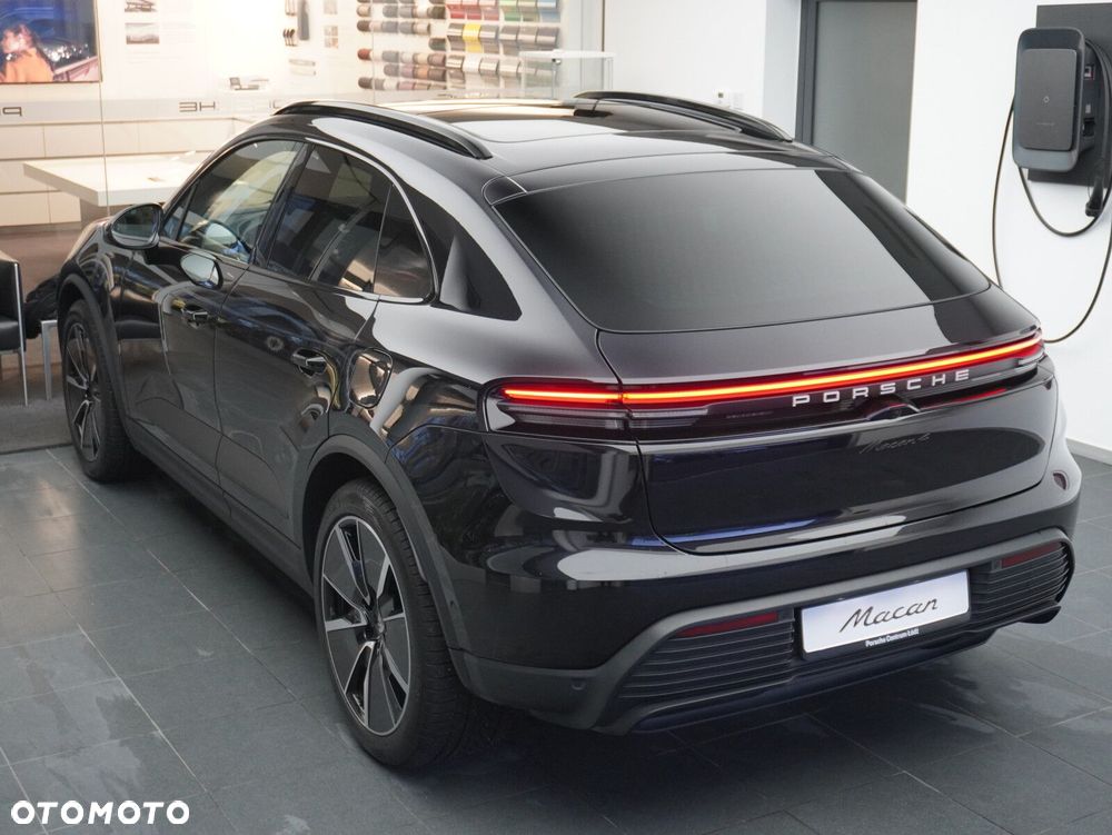 Porsche Macan - 13