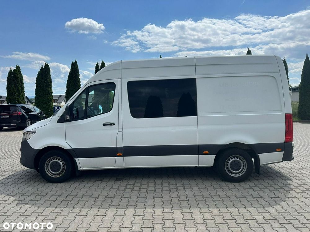 Mercedes-Benz Sprinter - 4