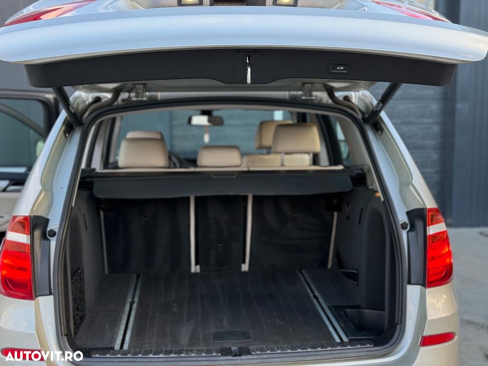 BMW X3 xDrive20d Aut. - 10