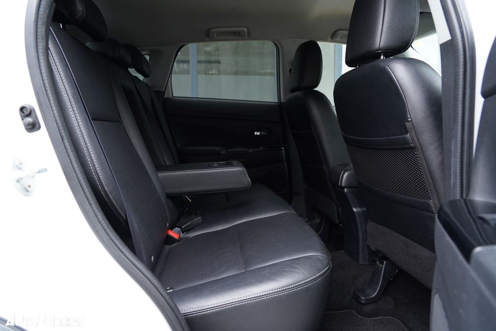 Citroën C4 Aircross HDi 150 Stop & Start 4WD Exclusive - 13
