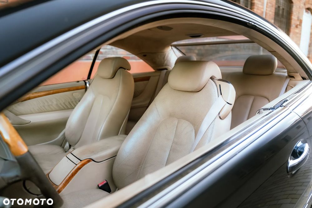 Mercedes-Benz CL 500 - 13