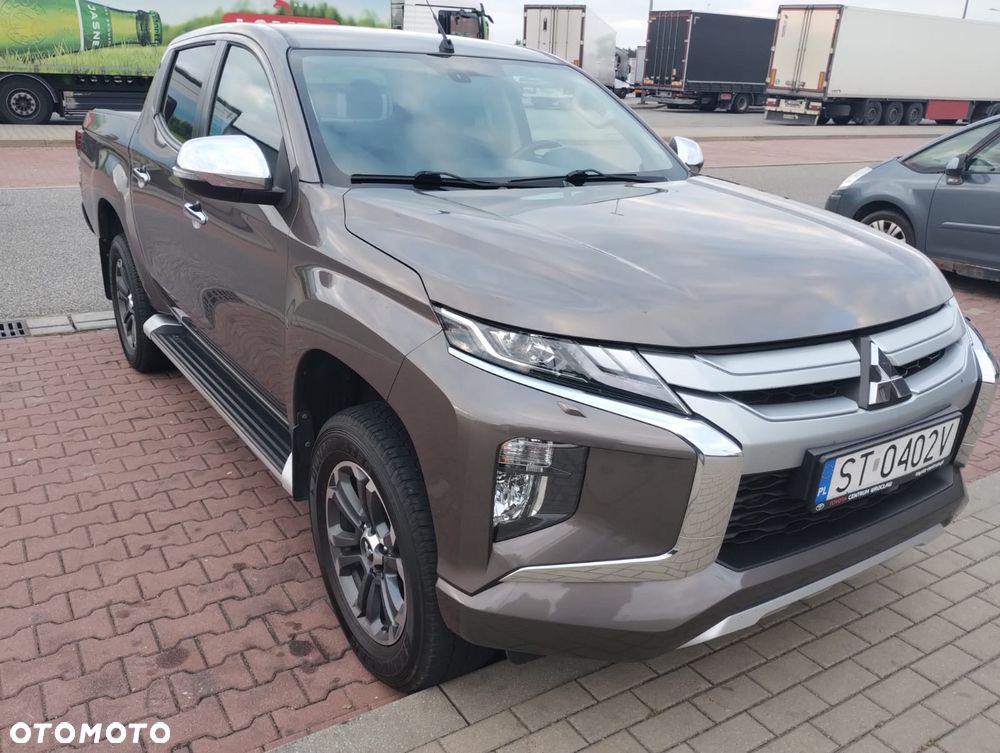 Mitsubishi L200 - 3