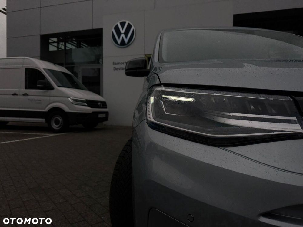 Volkswagen Caddy Maxi Style 2,0 TDI 90 kW DSG - 31