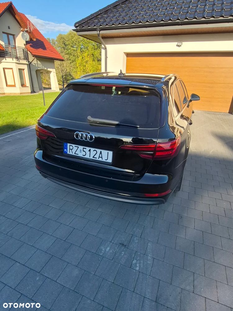 Audi A4 Avant 2.0 TDI Sport S tronic - 11