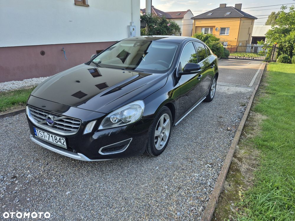 Volvo S60 - 2