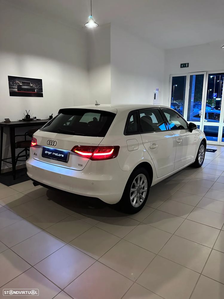 Audi A3 Sportback 1.6 TDI Sport - 2