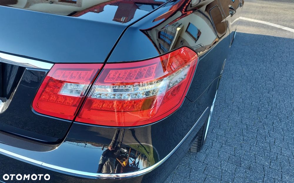 Mercedes-Benz Klasa E 350 4Matic 7G-TRONIC Avantgarde - 16