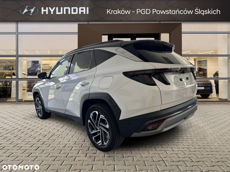 Hyundai Tucson - 2