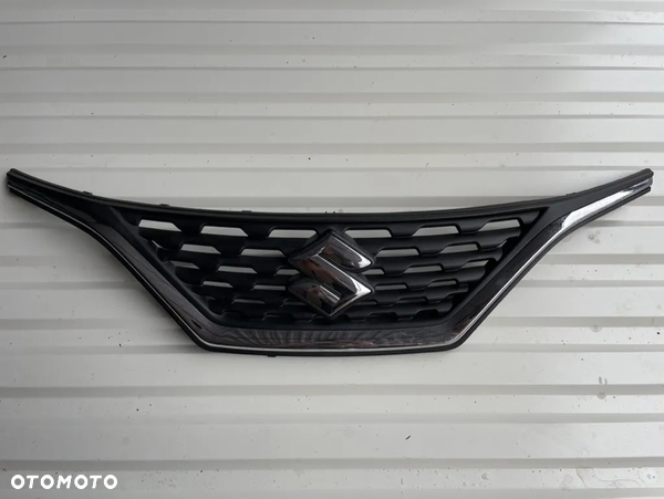 ATRAPA PRZÓD GRILL SUZUKI BALENO II 71741-68P1 ORYGINAŁ