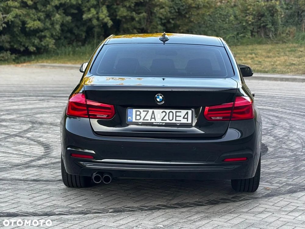 BMW Seria 3 320i GPF Luxury Line Purity sport - 6