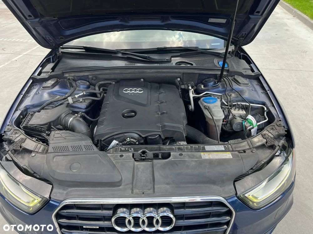 Audi A4 Limousine - 8