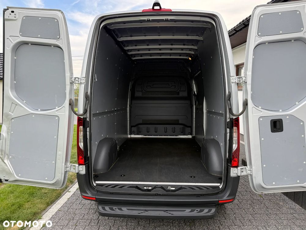 Mercedes-Benz Sprinter  Salon PL Niski przebieg!!!Full LED Automat - 22