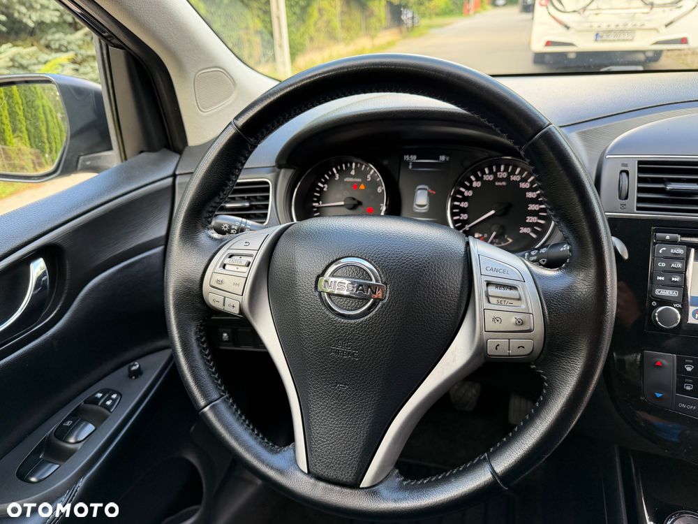 Nissan Pulsar 1.2 DIG-T Tekna EU6 - 25