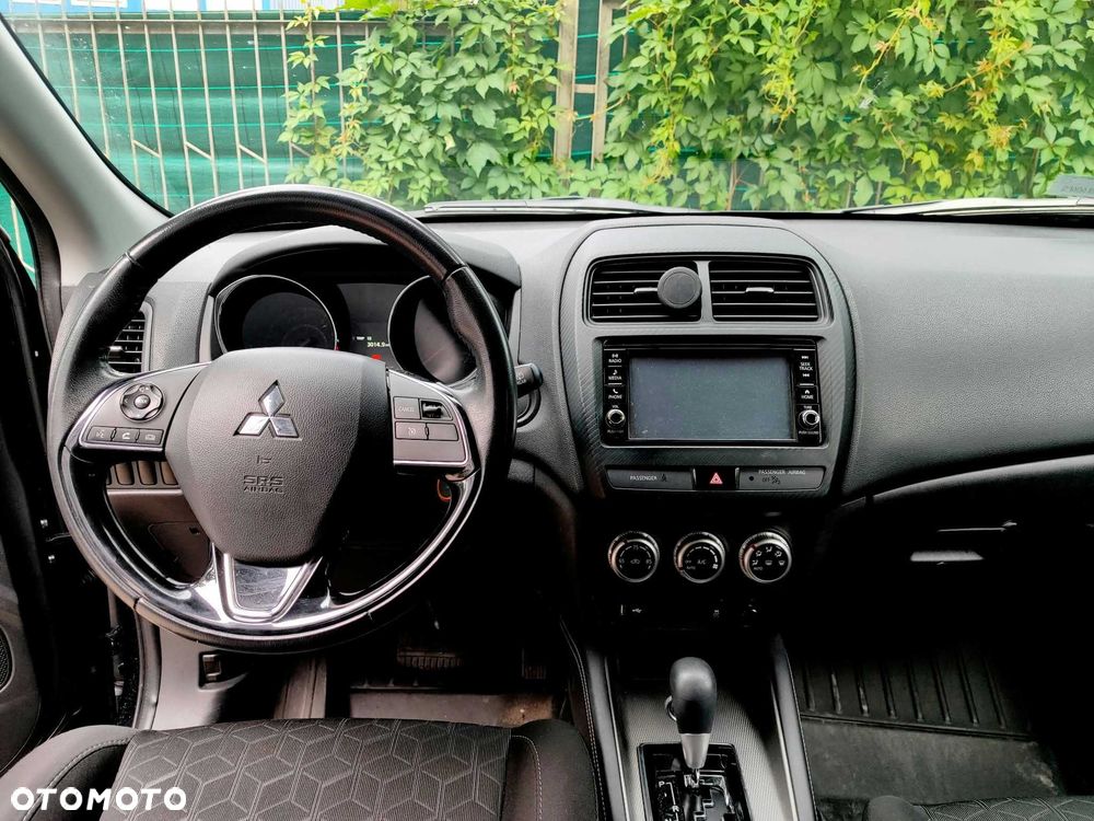 Mitsubishi ASX - 4