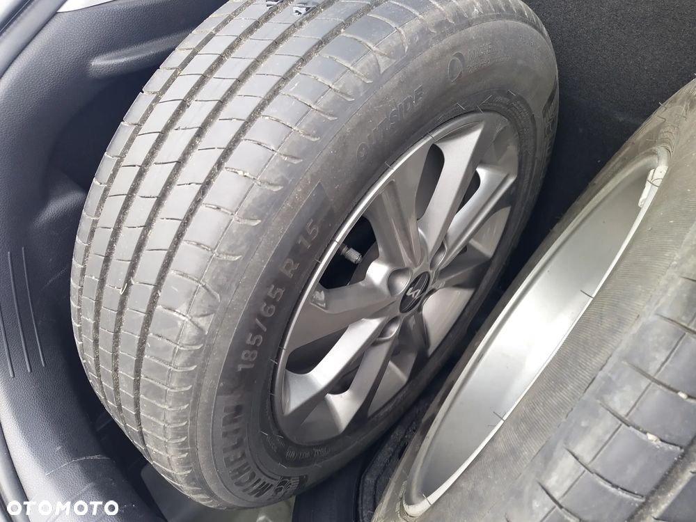 Kia Stonic 1.2 M - 15