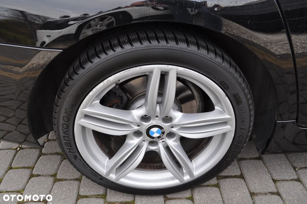 BMW Seria 5 528i xDrive Sport-Aut Modern Line - 9
