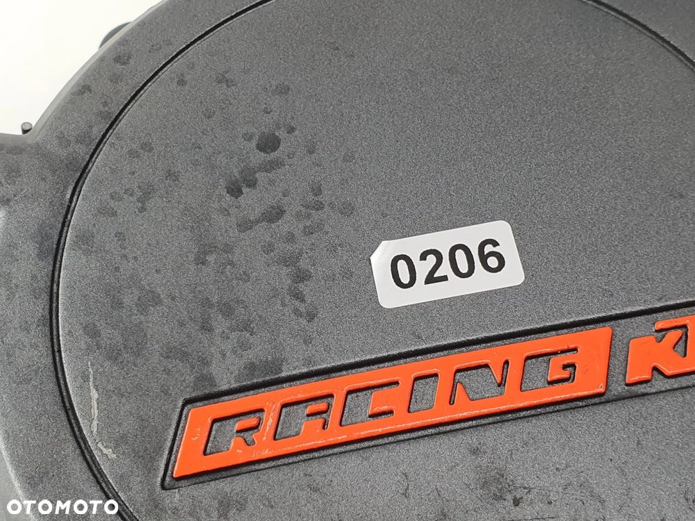KTM 125 DUKE 11-16 DEKIEL SPRZĘGŁA POKRYWA   ŚRUBY - 3