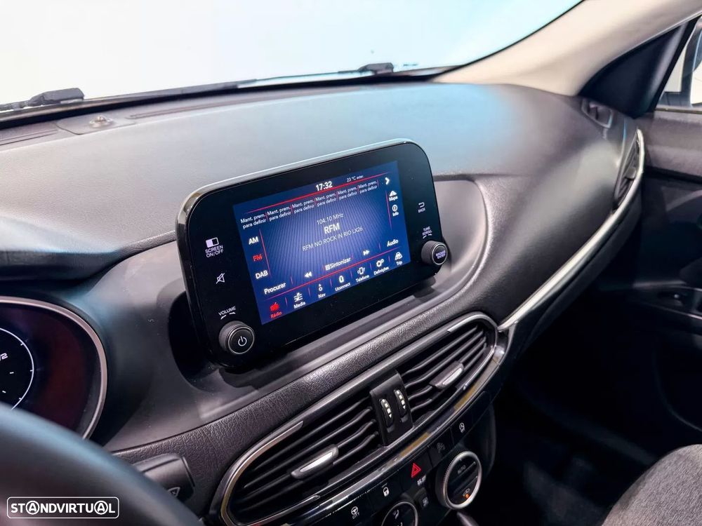 Fiat Tipo Cross 1.0 GSE T3 City - 12