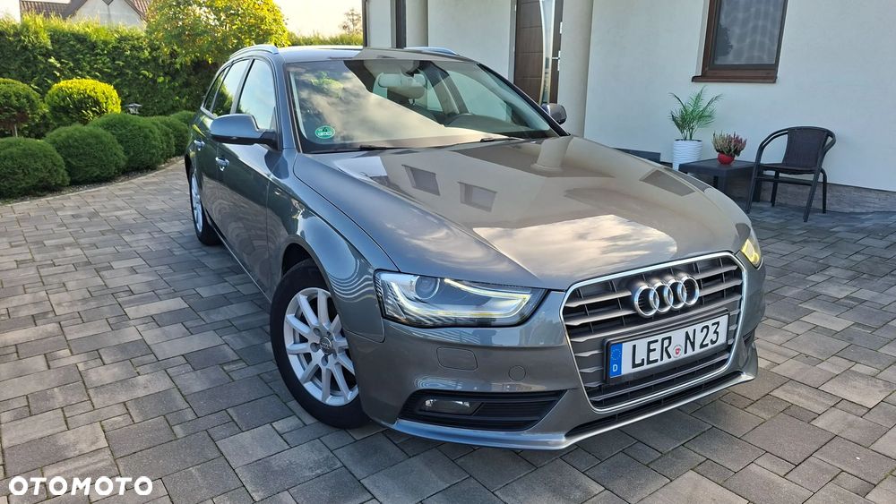 Audi A4 Avant 2013 photo 2