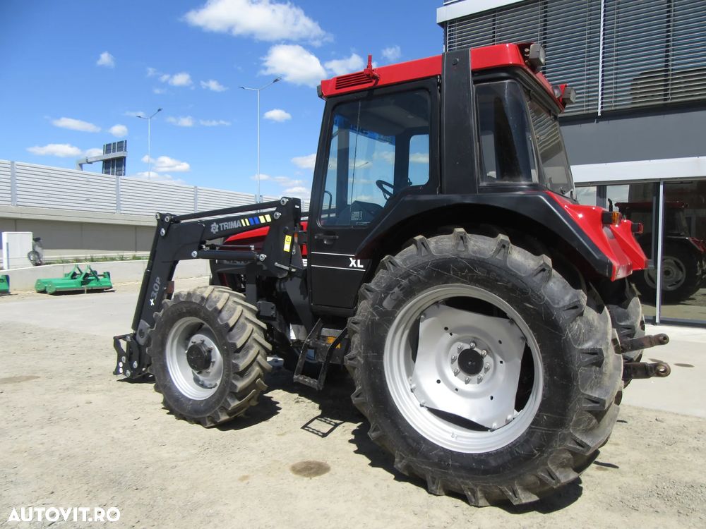 Case IH 4240 cu incarcator frontal - 16