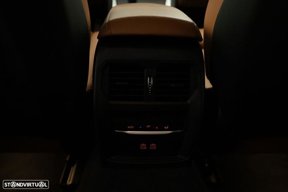 BMW i4 M50 - 23