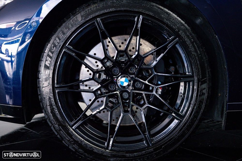 BMW M4 Competition - 11