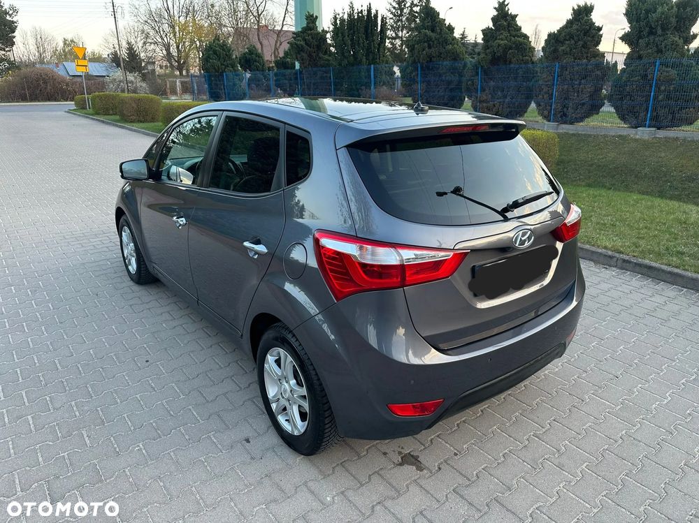 Hyundai ix20 1.6 blue YES Gold - 5