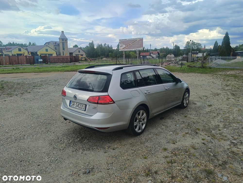Volkswagen Golf 1.6 TDI BlueMotion Trendline - 6