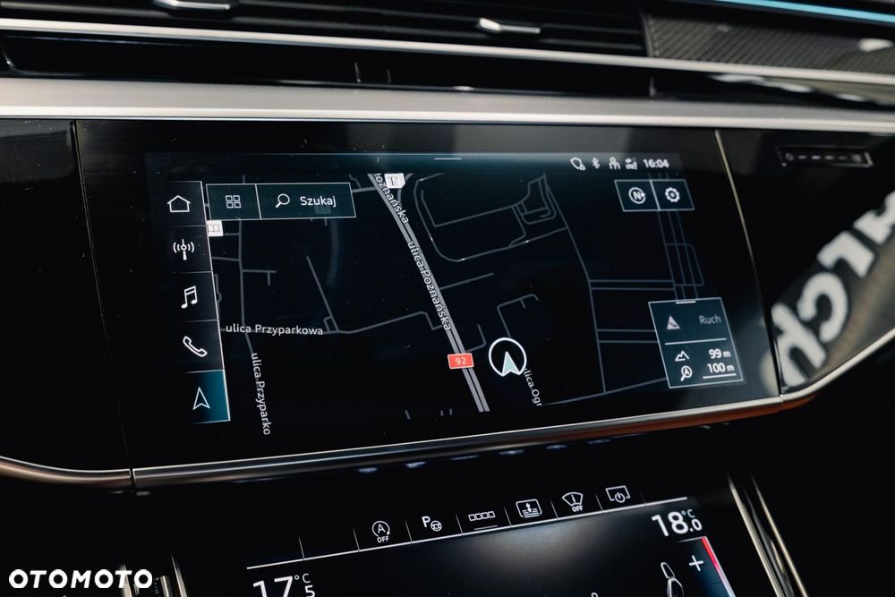 Audi S8 - 18
