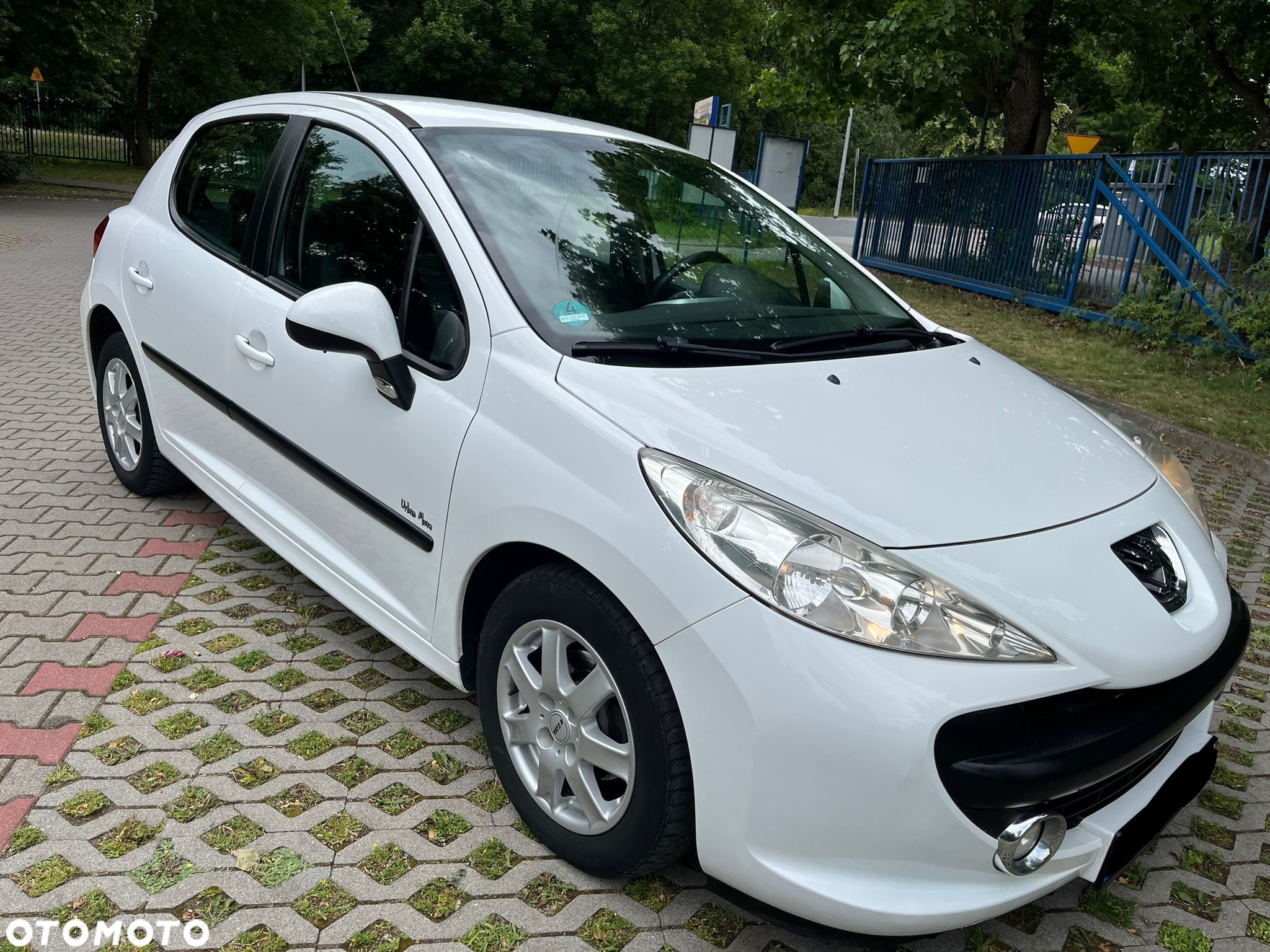 Peugeot 207 - 2