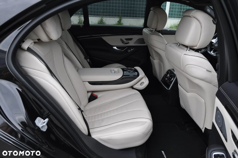 Mercedes-Benz Klasa S 500 4-Matic L 9G-TRONIC - 12