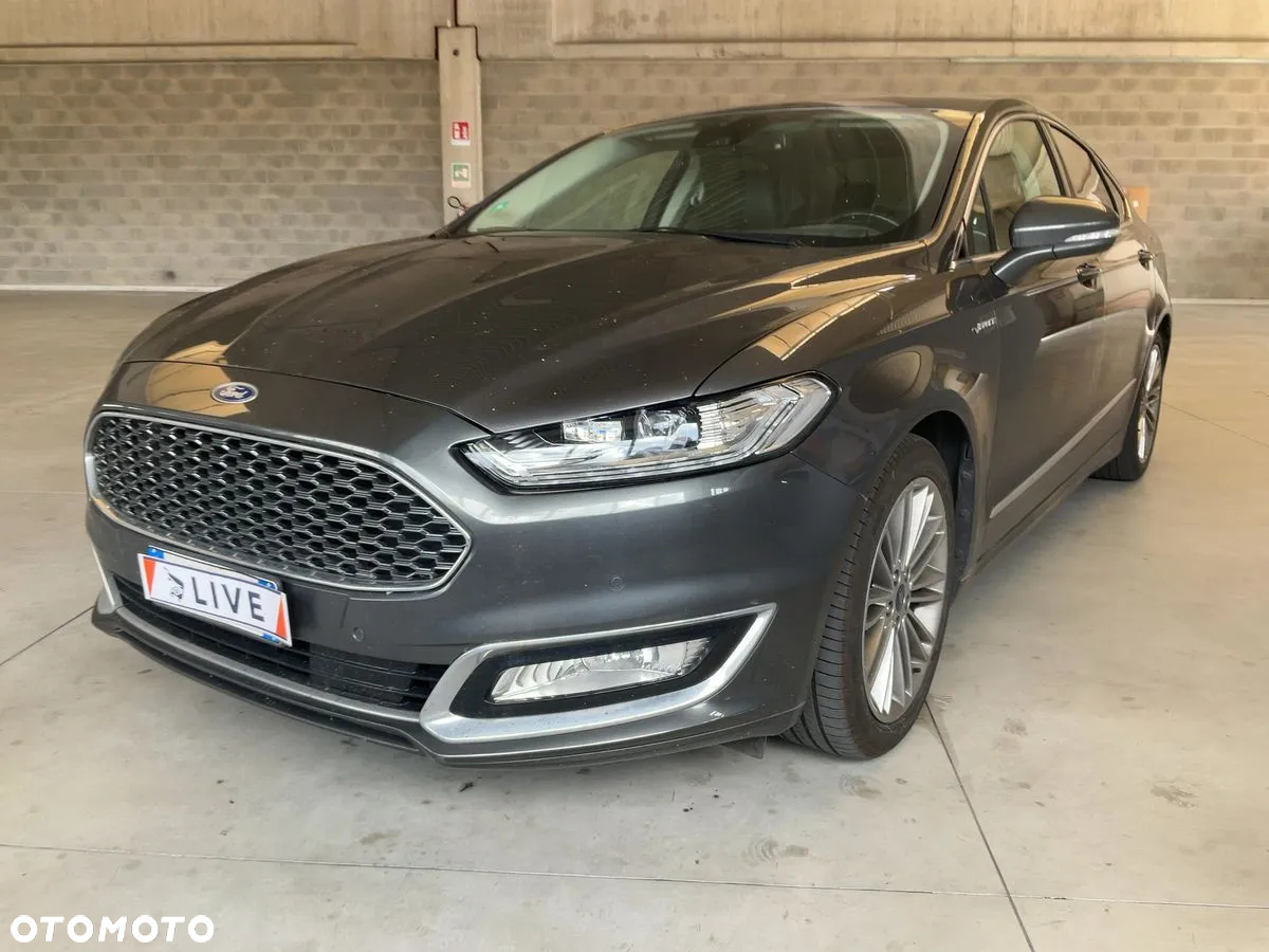 Ford Mondeo Vignale 2.0 Hybrid - 2