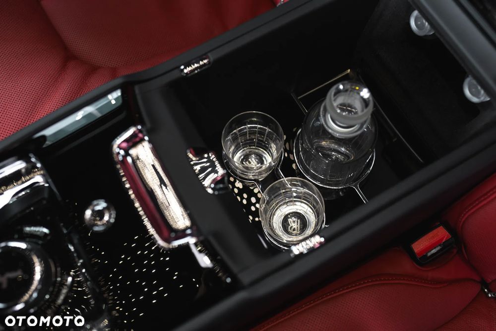 Rolls-Royce Ghost - 32