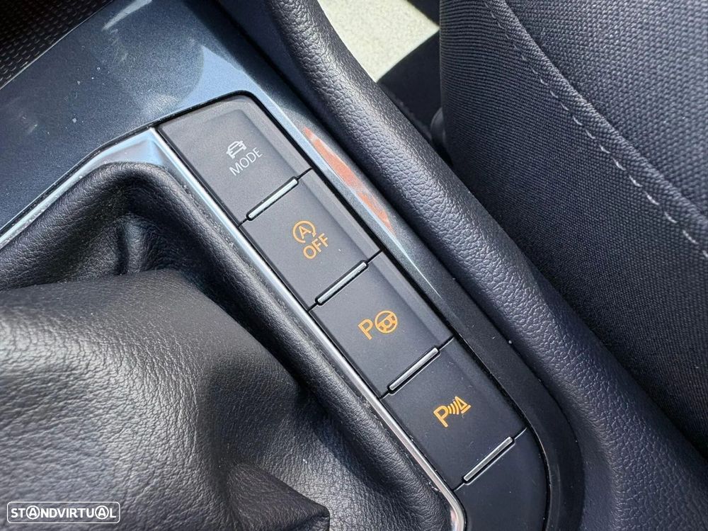 VW Tiguan 2.0 TDI R-Line - 54