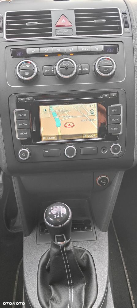 Volkswagen Touran 1.6 TDI DPF BlueMotion Technology Cup - 34