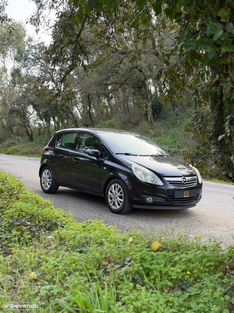 Opel Corsa 1.2 CMON - 2