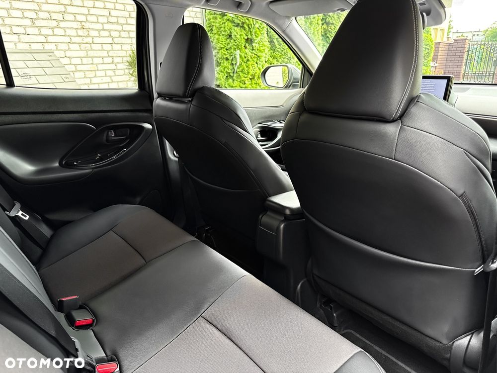Toyota Yaris Cross Hybrid 1.5 Executive - 34